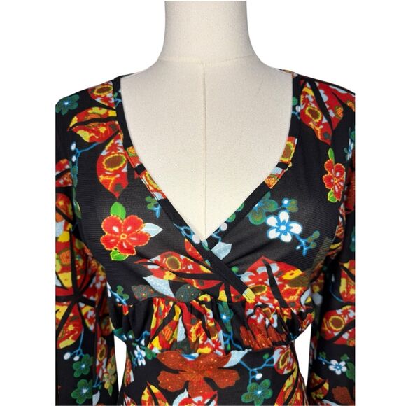 Vintage Hot Kiss Women’s Medium V-Neck Top Flutter Sleeve Floral 90s Y2K - Picture 2 of 8